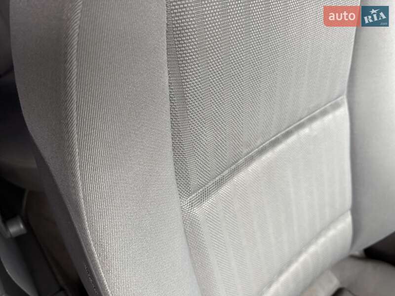 Седан Audi A4 2002 в Ровно фото 28 Седан Audi A4 2002 в Ровно