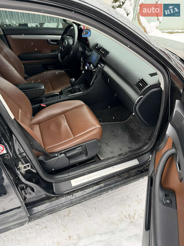 Седан Audi A4 2006 в Ужгороді