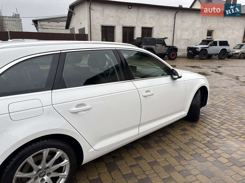 Универсал Audi A4 2016 в Тернополе