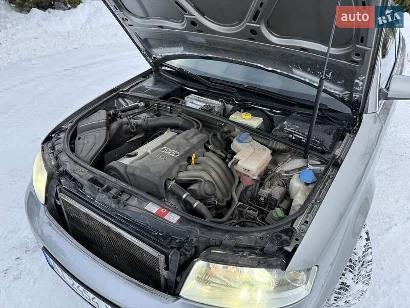 Седан Audi A4 2004 в Ивано-Франковске