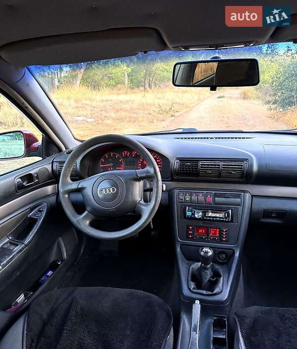 Универсал Audi A4 1998 в Одессе