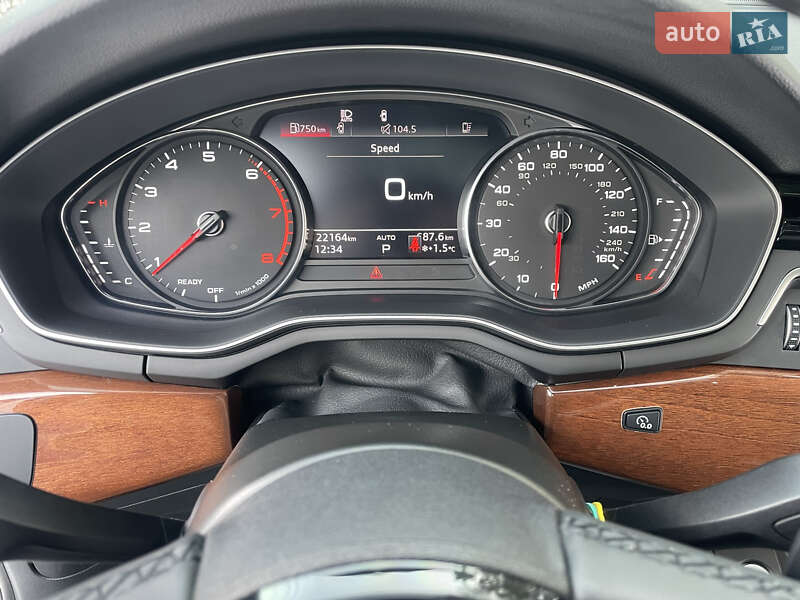 Седан Audi A4 2022 в Житомире