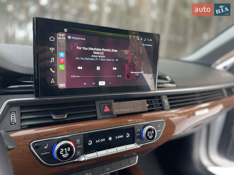 Седан Audi A4 2022 в Житомире