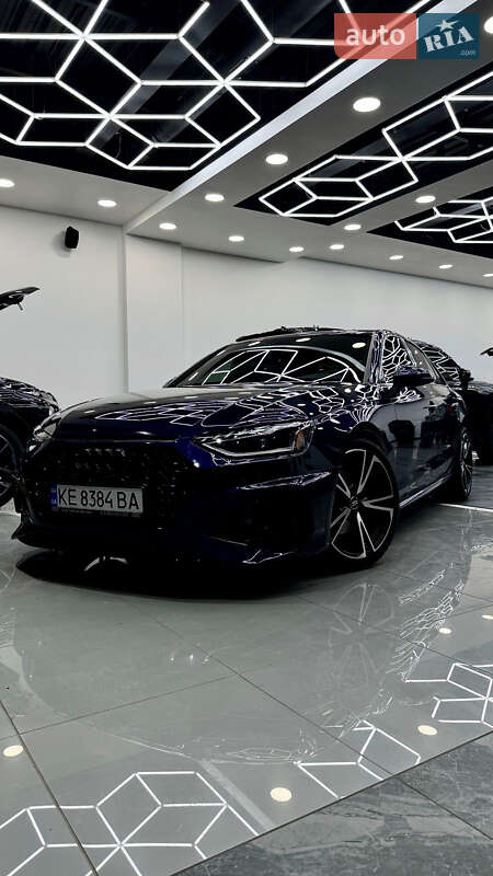 Седан Audi A4 2019 в Днепре