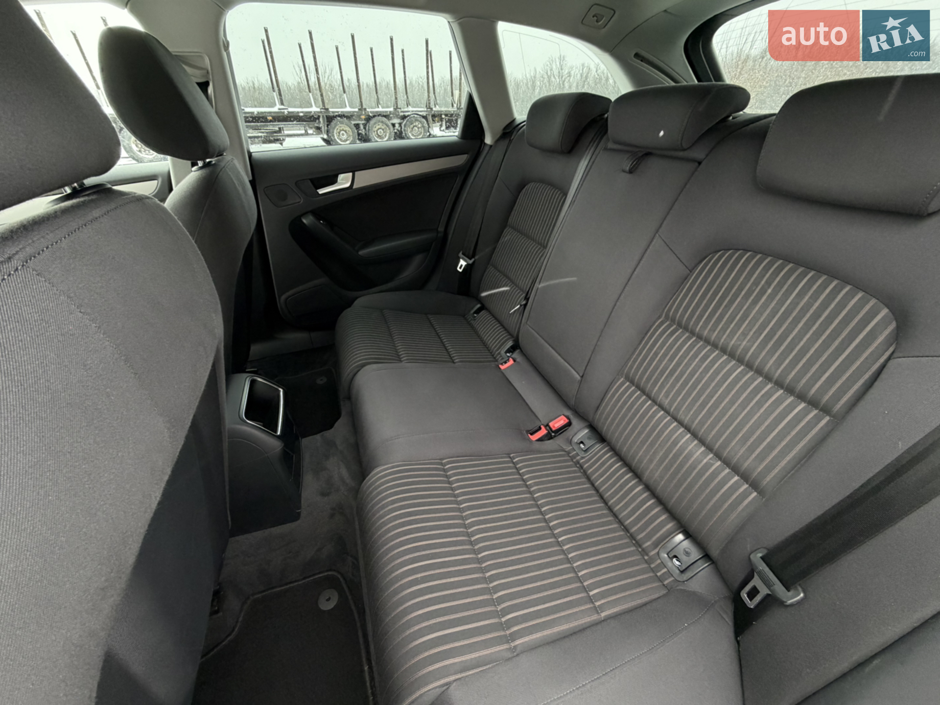 2012 Audi A4 - мініатюра 14