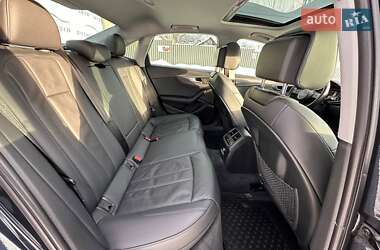 Седан Audi A4 2018 в Львове