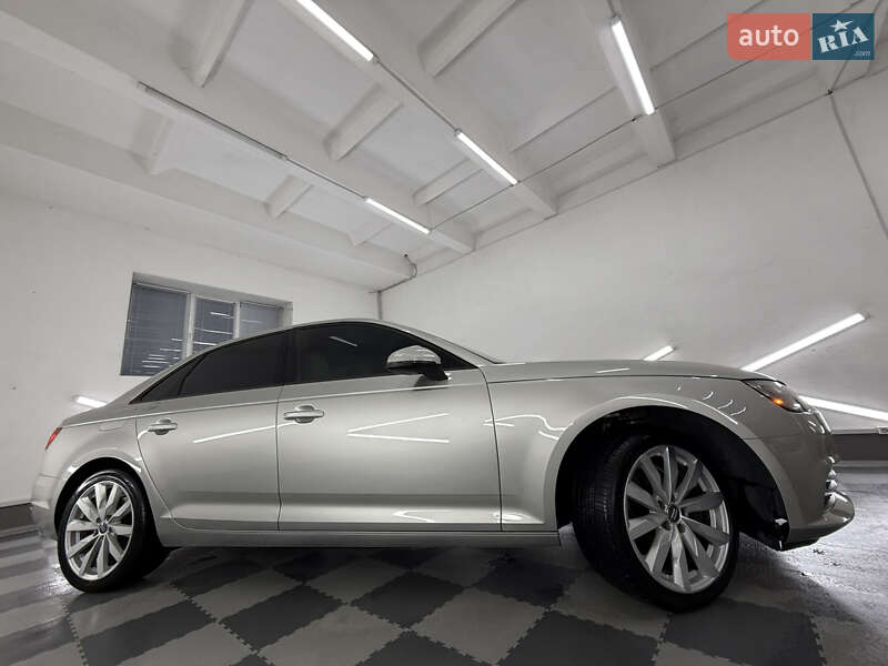 Седан Audi A4 2017 в Трускавце