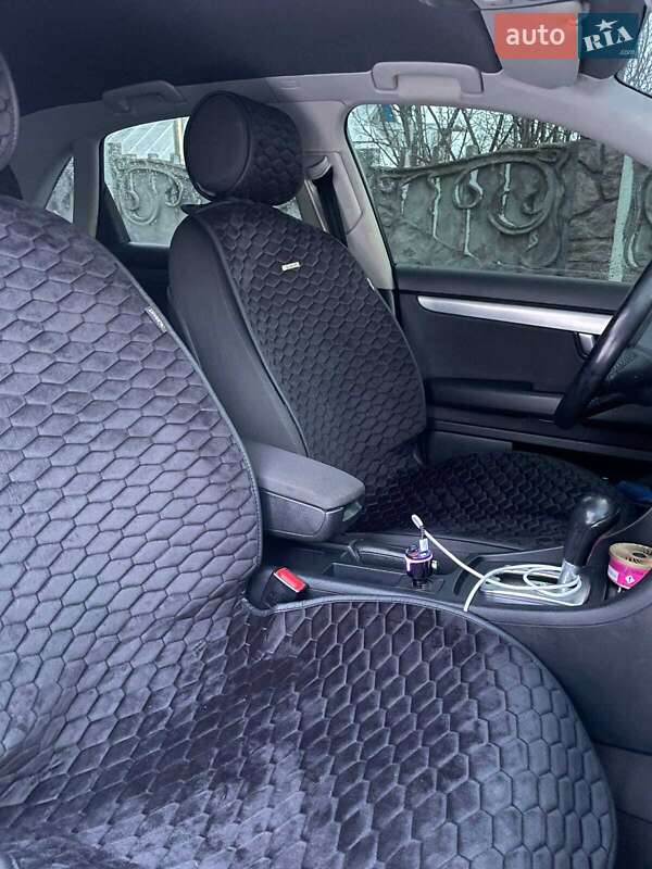 Седан Audi A4 2005 в Харькове