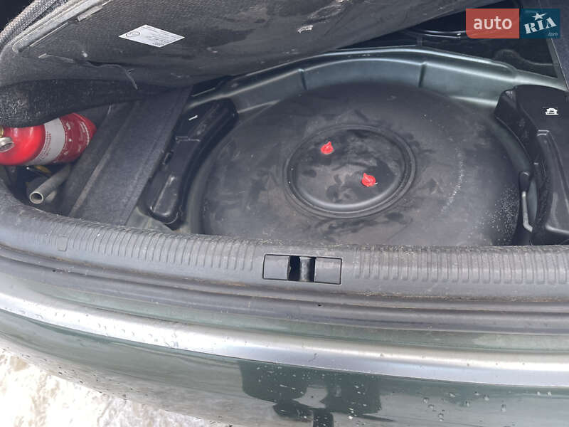 Седан Audi A4 2001 в Киеве