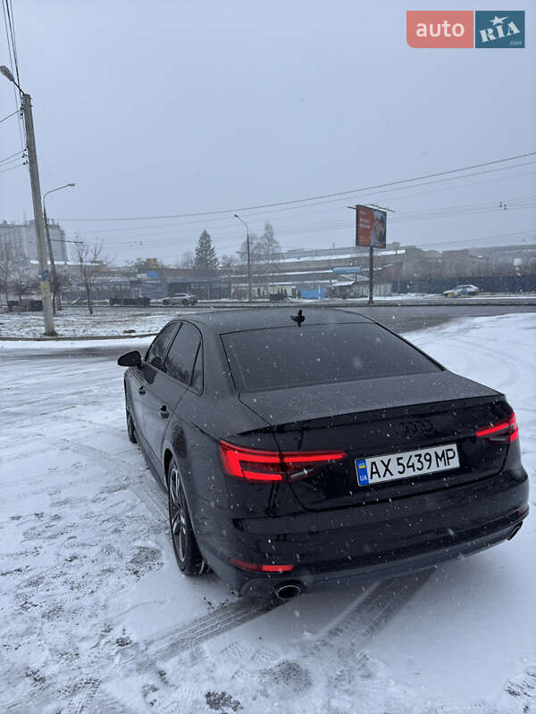 Седан Audi A4 2016 в Харькове