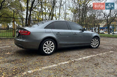 Седан Audi A4 2012 в Херсоне