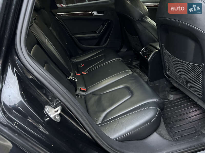 Универсал Audi A4 2011 в Владимире