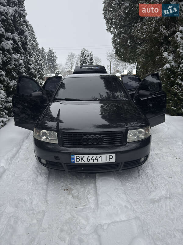 Седан Audi A4 2003 в Дубровице фото 3 Седан Audi A4 2003 в Дубровице