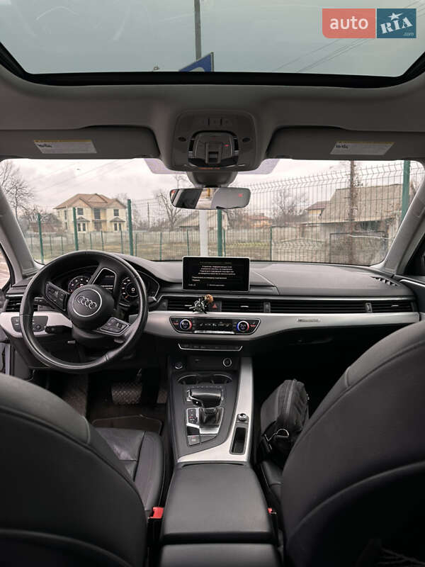 Седан Audi A4 2018 в Новомосковске