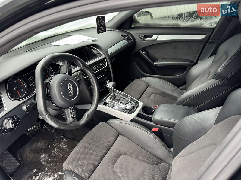 Седан Audi A4 2013 в Каменец-Подольском