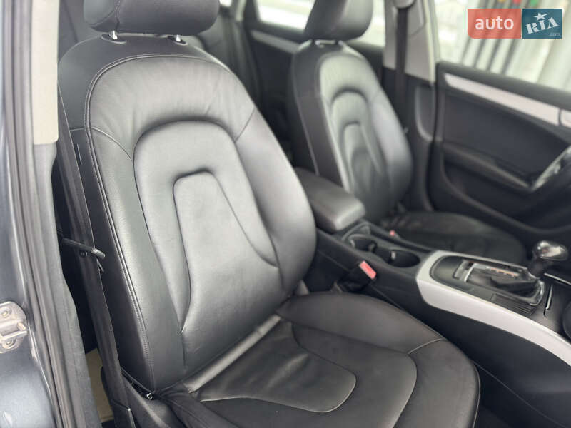 Седан Audi A4 2013 в Хмельницком