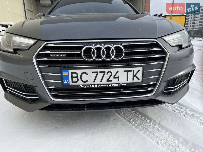 Седан Audi A4 2016 в Львові