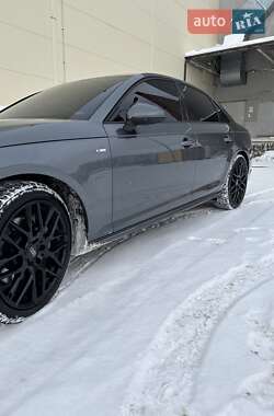 Седан Audi A4 2016 в Львові