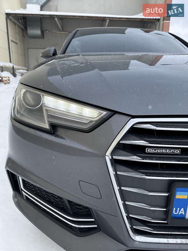 Седан Audi A4 2016 в Львові