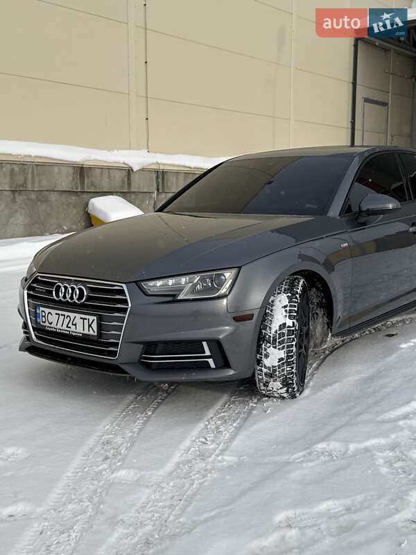 Седан Audi A4 2016 в Львові