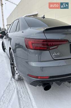 Седан Audi A4 2016 в Львові