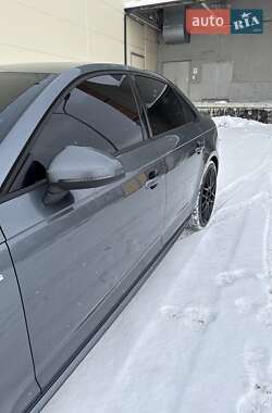Седан Audi A4 2016 в Львові
