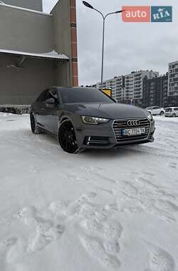 Седан Audi A4 2016 в Львові