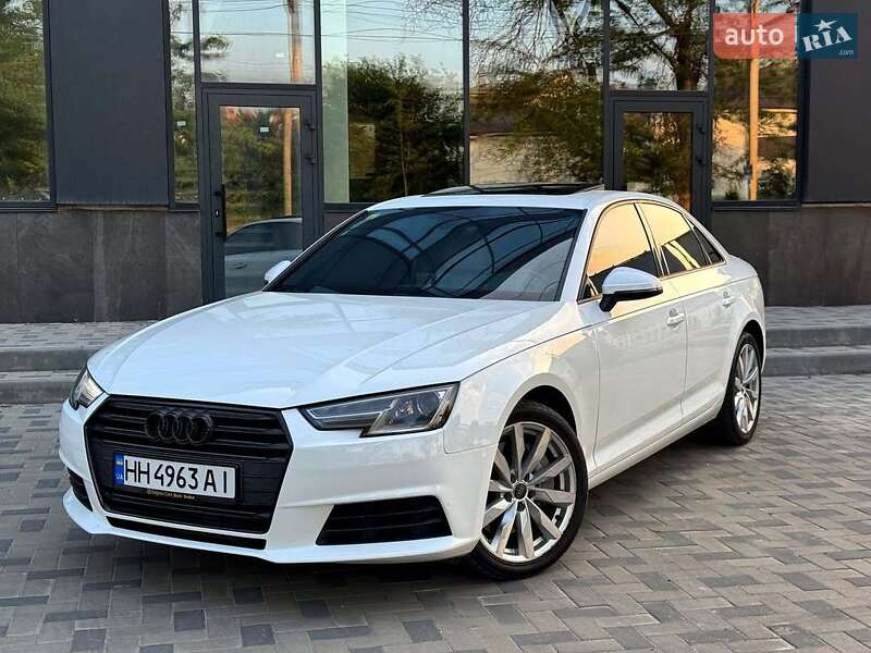 Седан Audi A4 2016 в Львове фото Седан Audi A4 2016 в Львове