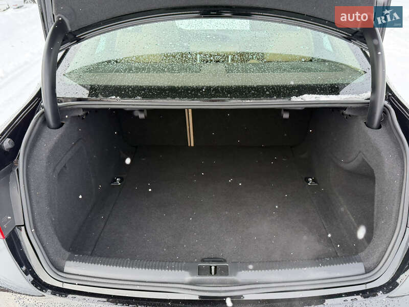 Седан Audi A4 2015 в Луцке фото 31 Седан Audi A4 2015 в Луцке