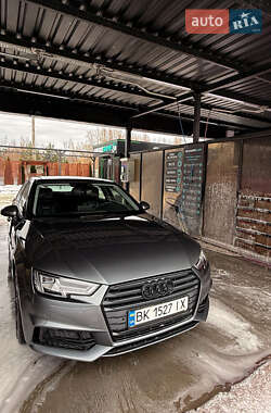 audi a4 2017 в Київ від професійного продавця Денис