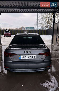Седан Audi A4 2017 в Киеве