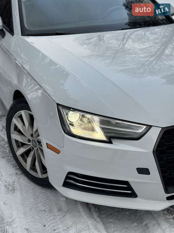 Седан Audi A4 2017 в Славуте