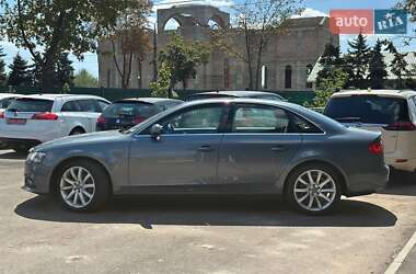 Седан Audi A4 2013 в Кривом Роге