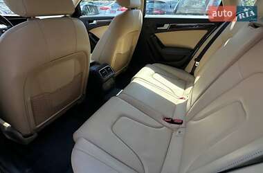 Седан Audi A4 2013 в Кривом Роге