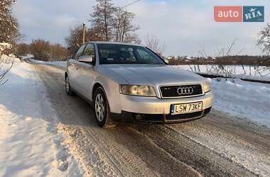 Седан Audi A4 2004 в Ровно