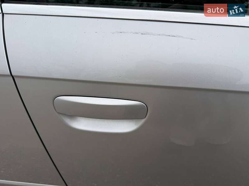 Универсал Audi A4 2006 в Белгороде-Днестровском