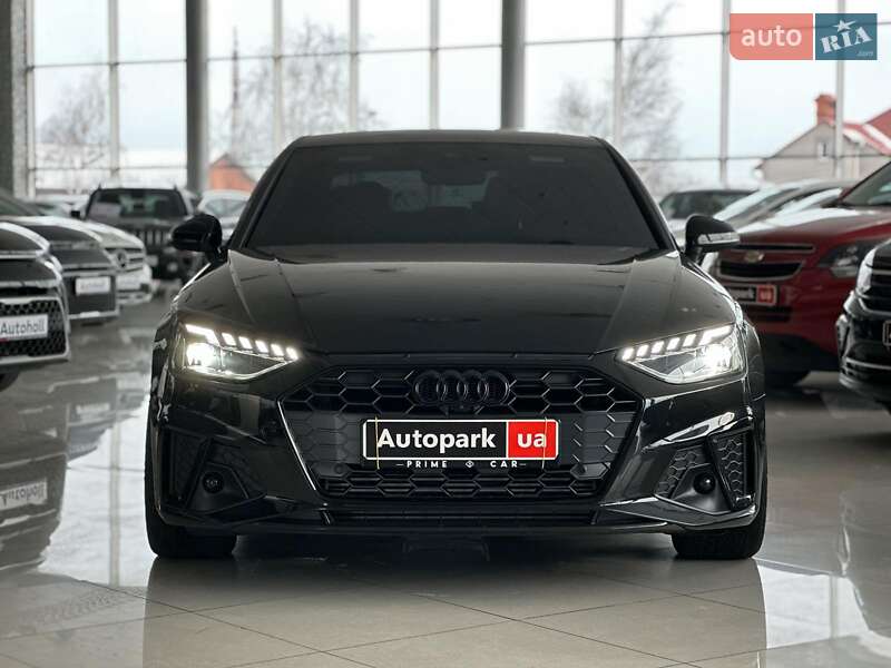 Седан Audi A4 2024 в Одесі