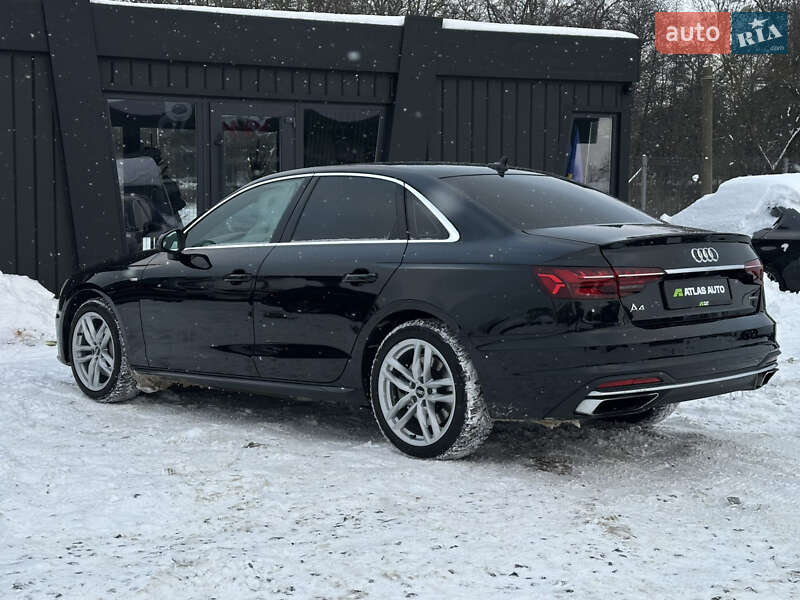 Седан Audi A4 2020 в Львові
