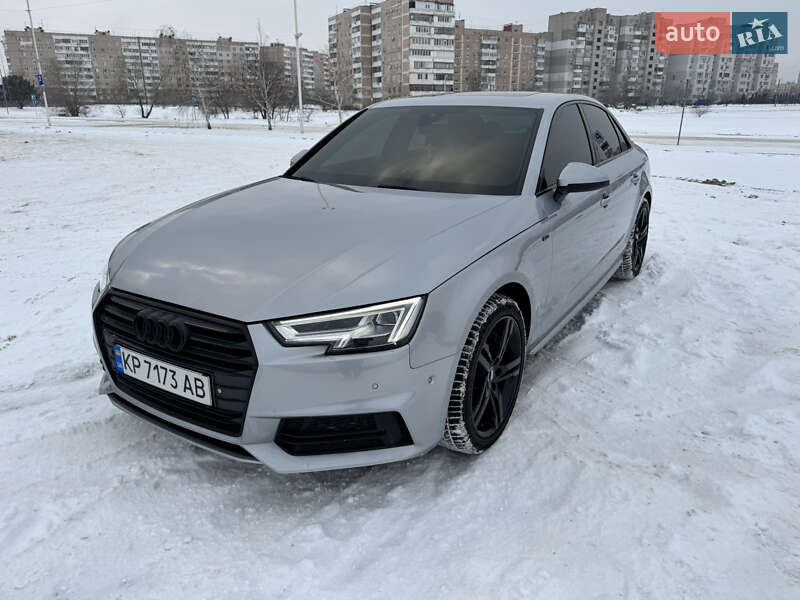 Седан Audi A4 2017 в Запоріжжі