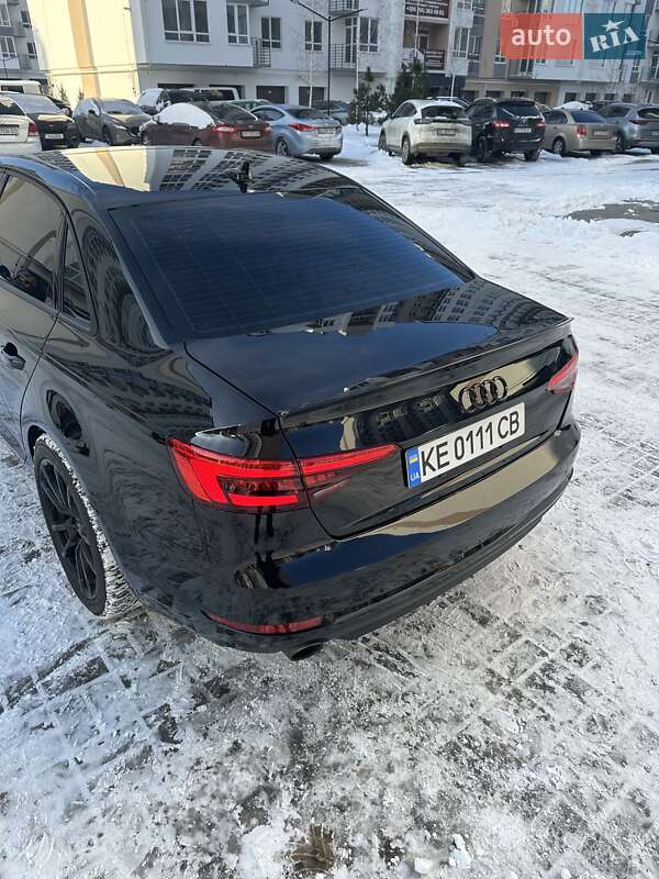 Седан Audi A4 2016 в Дніпрі