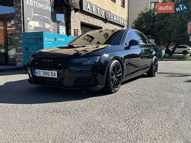 Седан Audi A4 2016 в Дніпрі