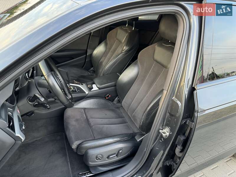 Седан Audi A4 2016 в Житомирі