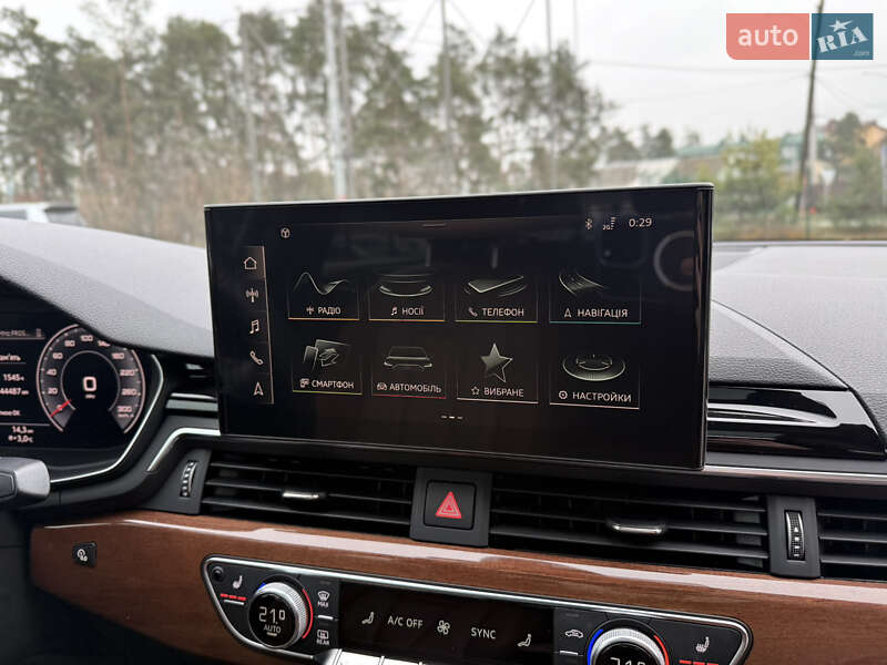 Седан Audi A4 2020 в Києві