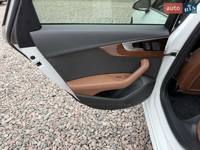 Седан Audi A4 2020 в Києві