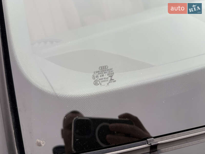 Седан Audi A4 2020 в Києві