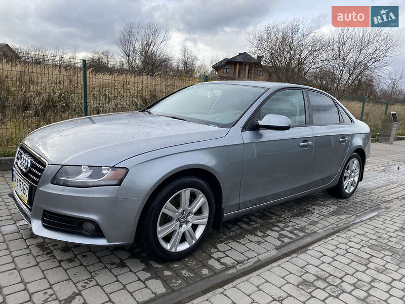 Седан Audi A4 2010 в Дрогобичі