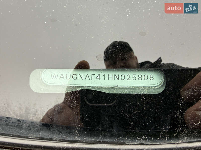 Седан Audi A4 2017 в Києві