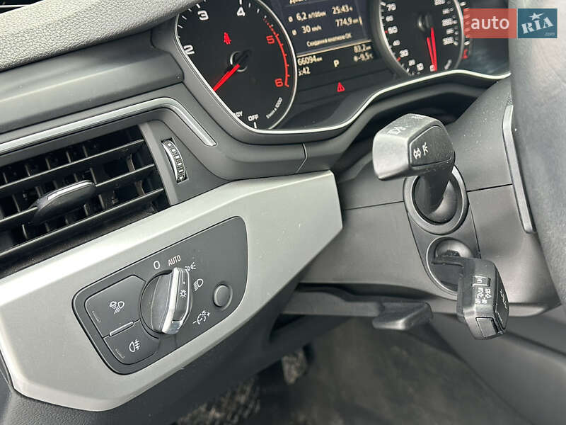 Универсал Audi A4 2018 в Киеве