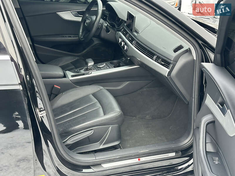 Универсал Audi A4 2018 в Киеве