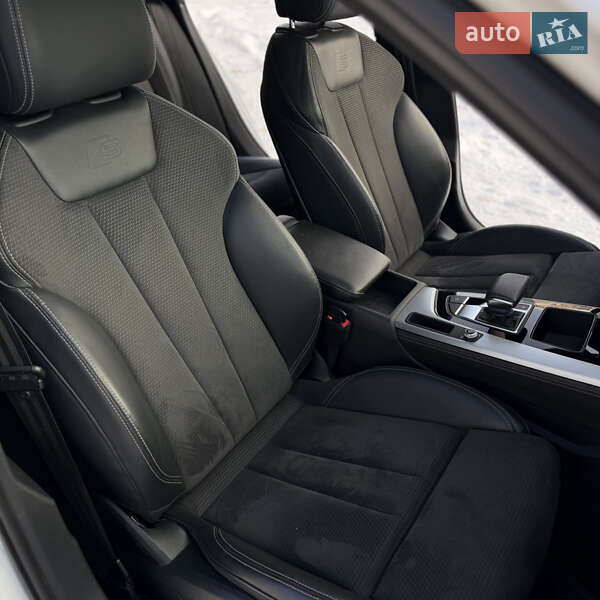 Седан Audi A4 2019 в Киеве